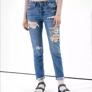 American Eagle Tomgirl Jeans